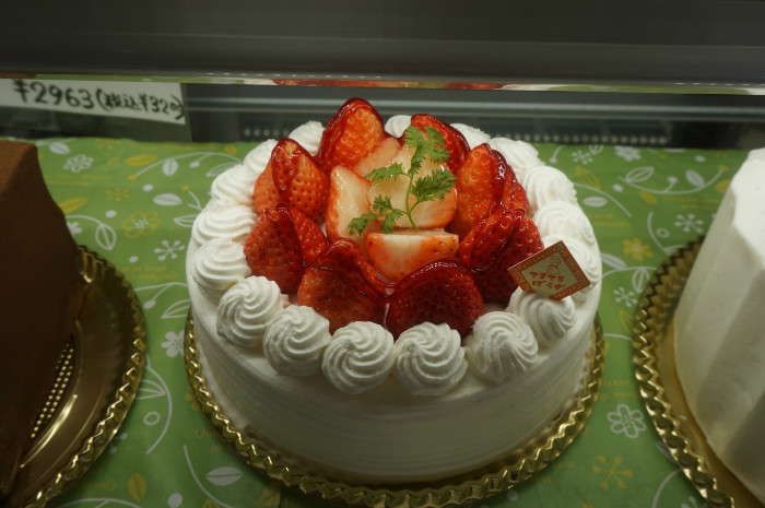 スペシャル苺のショートケーキ